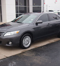toyota camry 2011 gray sedan xle v6 6 cylinders automatic with overdrive 77802