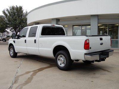 ford f 250 super duty 2009 white xl gasoline 8 cylinders 2 wheel drive automatic 76011