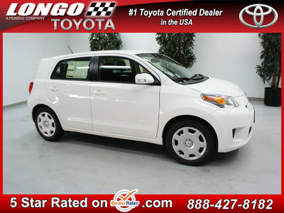 scion xd 2013 white hatchback 4 cylinders automatic 91731