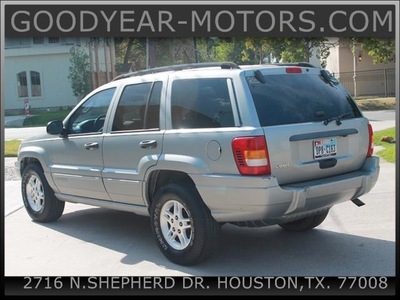 jeep grand cherokee 2002 silver suv laredo gasoline 8 cylinders rear wheel drive automatic 77008