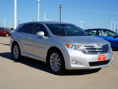 toyota venza 2011 silver fwd 4cyl gasoline 6 cylinders front wheel drive shiftable automatic 75110