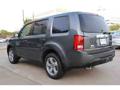 honda pilot 2013 dk  gray suv ex l gasoline 6 cylinders front wheel drive 5 speed automatic 77025