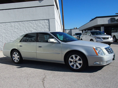 cadillac dts 2007 white sedan gasoline 8 cylinders front wheel drive automatic 76011