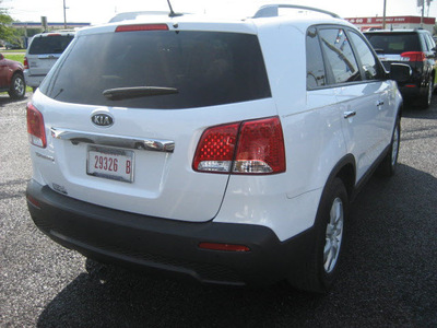 kia sorento 2011 white 4 cylinders autostick 62863