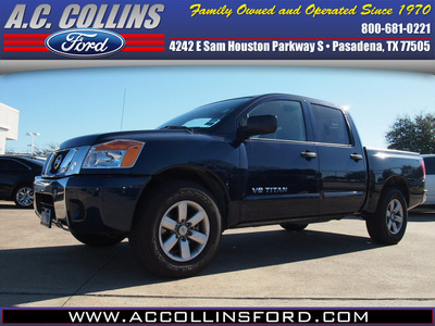 nissan titan 2012 dk  blue c c sv gasoline 8 cylinders 2 wheel drive automatic 77505