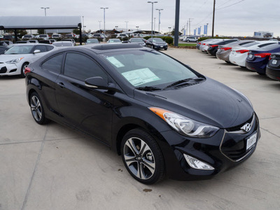 hyundai elantra coupe 2013 black sedan se gasoline 4 cylinders front wheel drive automatic 76087