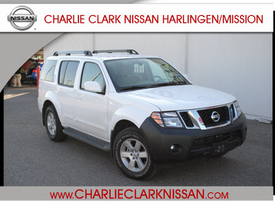 nissan pathfinder 2012 white suv gasoline 6 cylinders 2 wheel drive automatic 78552