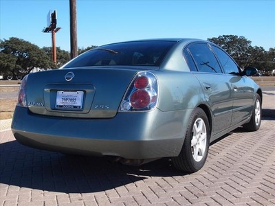 nissan altima 2005 sedan gasoline 4 cylinders front wheel drive not specified 78006