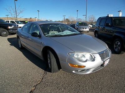 chrysler 300m 2002 silver sedan gasoline 6 cylinders front wheel drive automatic 81212