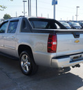 chevrolet avalanche 2011 silver lt flex fuel 8 cylinders 2 wheel drive automatic 75070
