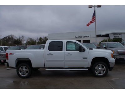 gmc sierra 2500hd 2013 summit whtebony pr sle diesel 8 cylinders 4 wheel drive allison 77338