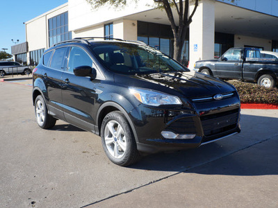 ford escape 2013 black suv fwd 4dr se gasoline 4 cylinders front wheel drive shiftable automatic 75070