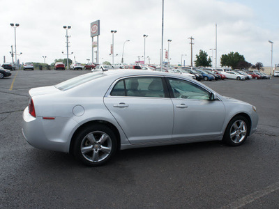 chevrolet malibu 2010 silver sedan lt flex fuel 4 cylinders front wheel drive automatic 19153