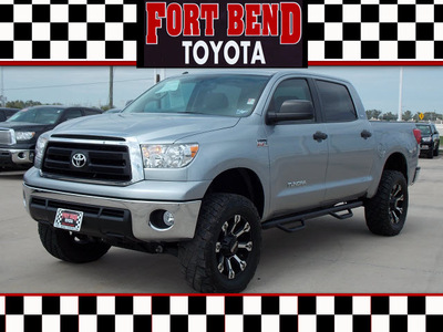 toyota tundra 2011 silver sr5 flex fuel 8 cylinders 4 wheel drive automatic with overdrive 77469