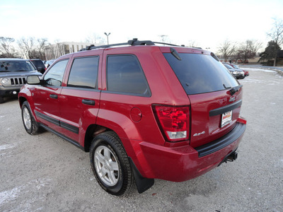 jeep grand cherokee 2005 red suv gasoline 8 cylinders 4 wheel drive automatic 60443