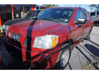 nissan titan 2005 red xe flex fuel 8 cylinders rear wheel drive shiftable automatic 77018