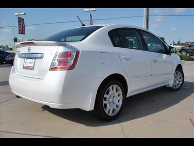 nissan sentra 2011 white sedan gasoline 4 cylinders front wheel drive automatic 77090