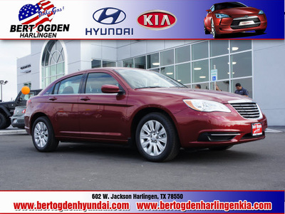chrysler 200 2013 red sedan lx gasoline 4 cylinders front wheel drive automatic 78550