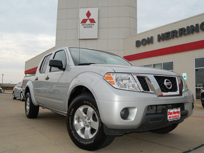 nissan frontier 2012 silver sv v6 gasoline 6 cylinders 2 wheel drive automatic 75062