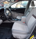 toyota camry 2012 gray sedan se 4 cylinders shiftable automatic 77074