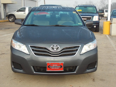 toyota camry 2010 dk  gray sedan le 4 cylinders automatic 77074