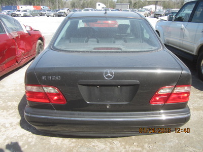 mercedes benz e320