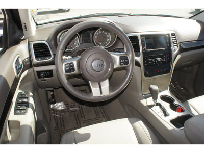 jeep grand cherokee 2011 white suv laredo x gasoline 6 cylinders 2 wheel drive automatic 78521