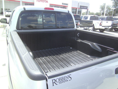 toyota tacoma 2013 silver streak prerunner gasoline 6 cylinders 2 wheel drive automatic 75569