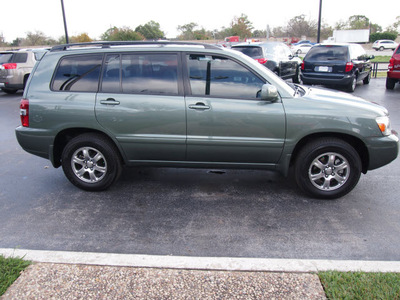 toyota highlander 2007 lt  green suv gasoline 6 cylinders front wheel drive automatic 77074