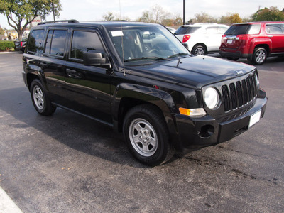 jeep patriot 2010 black suv sport gasoline 4 cylinders front wheel drive automatic 77074