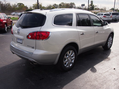 buick enclave 2011 white cxl 1 gasoline 6 cylinders front wheel drive automatic 77074