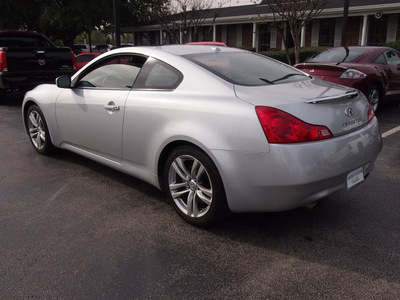 infiniti g37 coupe 2009 silver coupe gasoline 6 cylinders rear wheel drive automatic 77074