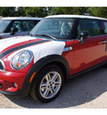 mini cooper 2013 red hatchback s gasoline 4 cylinders front wheel drive 6 speed manual 78729