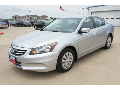 honda accord 2012 silver sedan lx gasoline 4 cylinders front wheel drive automatic 77034