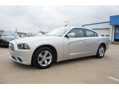 dodge charger 2012 silver sedan se gasoline 6 cylinders rear wheel drive automatic 77034