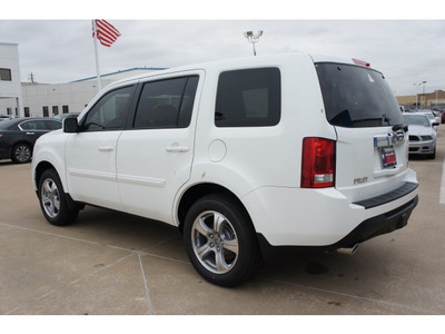 honda pilot 2013 white suv ex l gasoline 6 cylinders front wheel drive automatic 77034