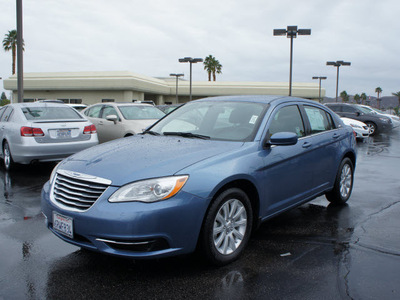 chrysler 200 2011 lt  blue sedan touring gasoline 4 cylinders front wheel drive automatic 92235
