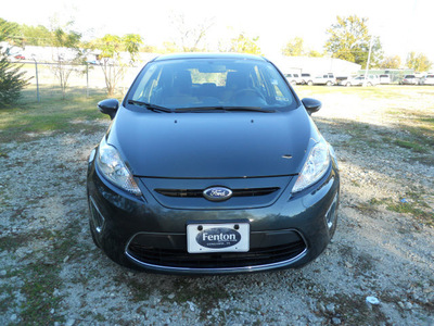 ford fiesta 2011 black hatchback ses gasoline 4 cylinders front wheel drive automatic 75606