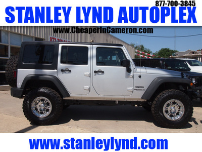 jeep wrangler unlimited 2012 silver suv sport gasoline 6 cylinders 4 wheel drive 4 speed with overdrive 76520