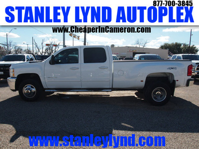 chevrolet silverado 3500hd 2012 white ltz diesel 8 cylinders 4 wheel drive allison 76520