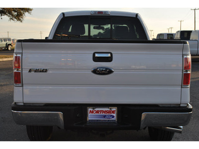 ford f 150 2009 white xlt flex fuel 8 cylinders 4 wheel drive 6 speed automatic 78216