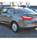 ford focus 2012 gray sedan se flex fuel 4 cylinders front wheel drive not specified 78216
