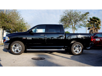 ram 1500 2013 black big horn 8 cylinders automatic 33157