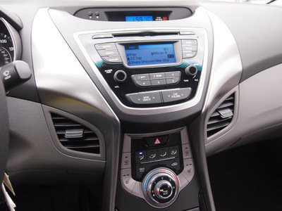 hyundai elantra 2013 silver sedan gls gasoline 4 cylinders front wheel drive automatic 75075