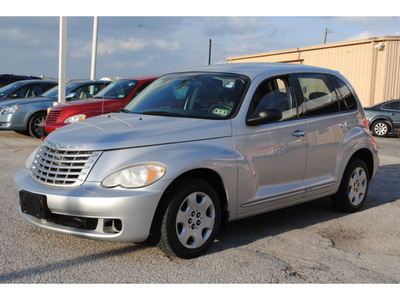 chrysler pt cruiser 2006 silver wagon touring gasoline 4 cylinders front wheel drive automatic with overdrive 77037