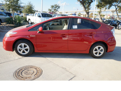toyota prius 2012 red hatchback three hybrid 4 cylinders front wheel drive automatic 78232