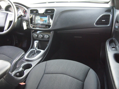 chrysler 200 2011 black sedan touring 6 cylinders automatic 78016