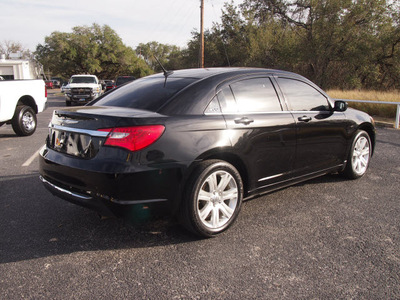 chrysler 200 2011 black sedan touring 6 cylinders automatic 78016