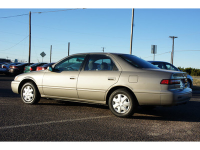 toyota camry 1999 beige sedan le gasoline 4 cylinders front wheel drive automatic 76543