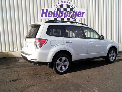 subaru forester 2010 satin white suv 2 5xt limited gasoline 4 cylinders all whee drive automatic 80905